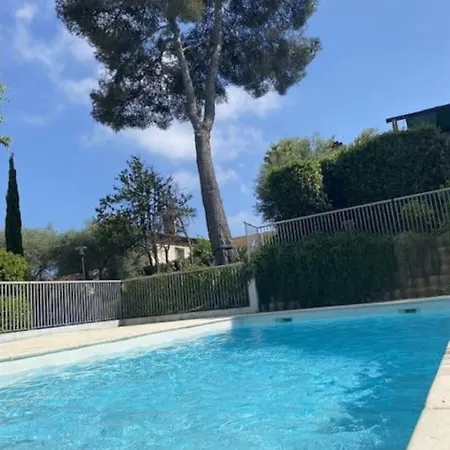 Διαμέρισμα Des Oliviers : 4 Prs, Piscine, Parking